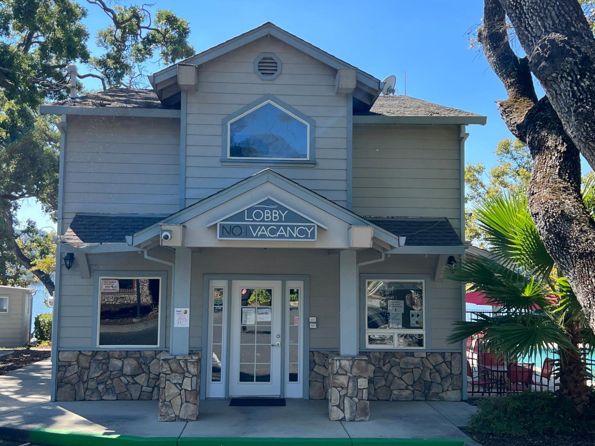 Clear Lake Cottages & Marina Clearlake Luaran gambar