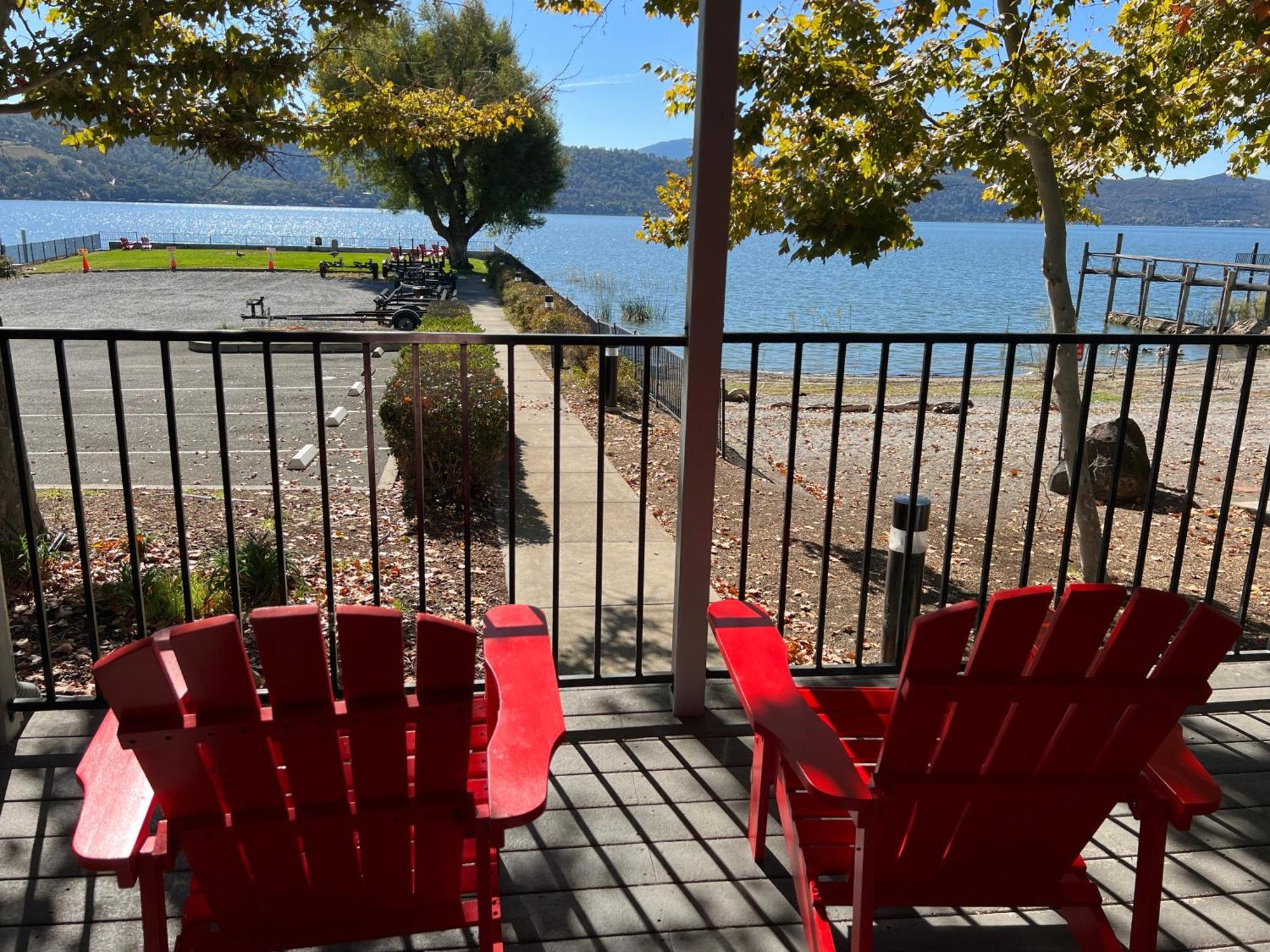 Clear Lake Cottages & Marina Clearlake Bilik gambar