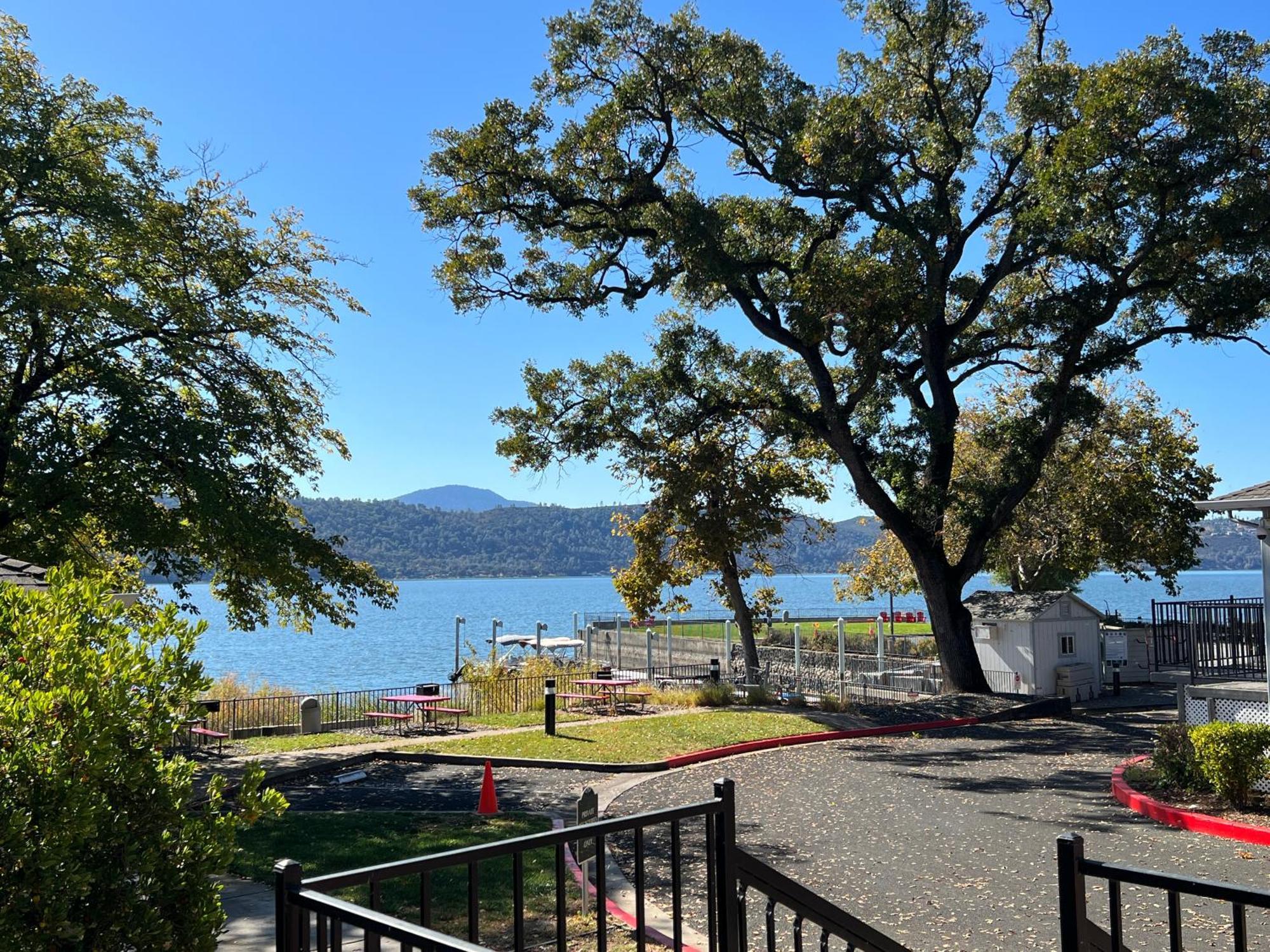 Clear Lake Cottages & Marina Clearlake Luaran gambar
